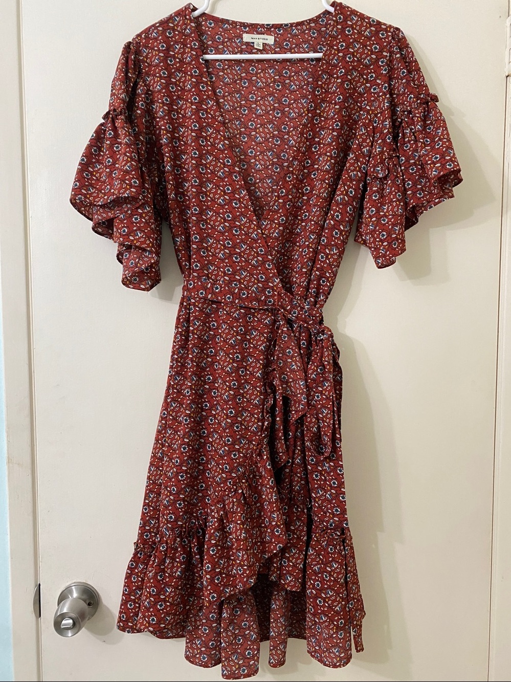 Max Studio Rust Floral Wrap Midi Dress with Ruffle Sleeves